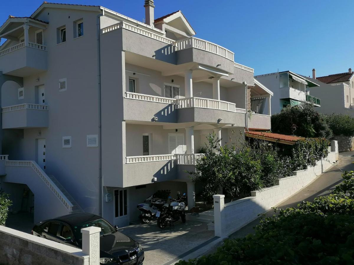 Apartments Iris Hvar Exterior photo